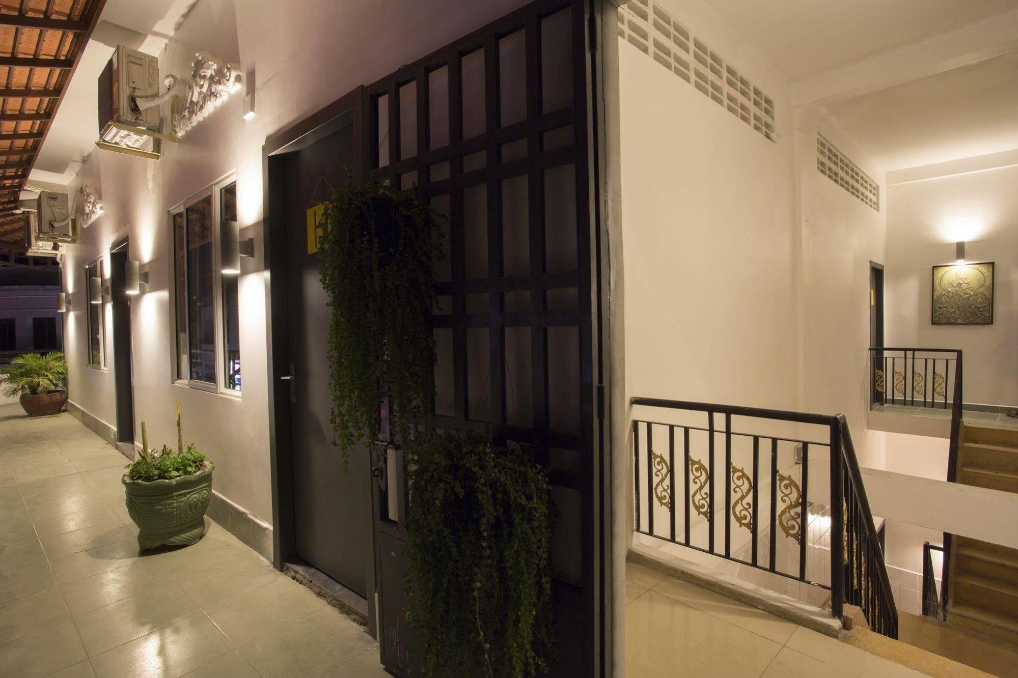 Rachana Hostel プノンペン エクステリア 写真